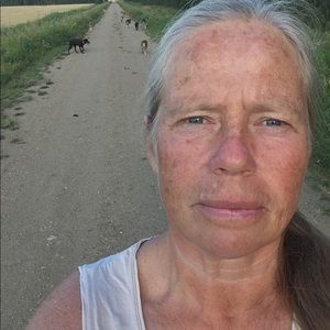 Meet your Posher, Anna